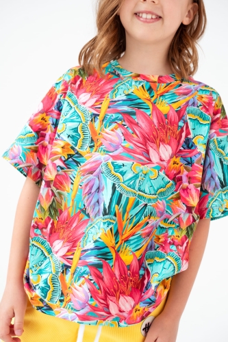 T-shirt Holiday Moth