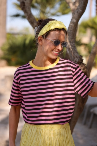 T-shirt damski Dove - Pink Chocolate